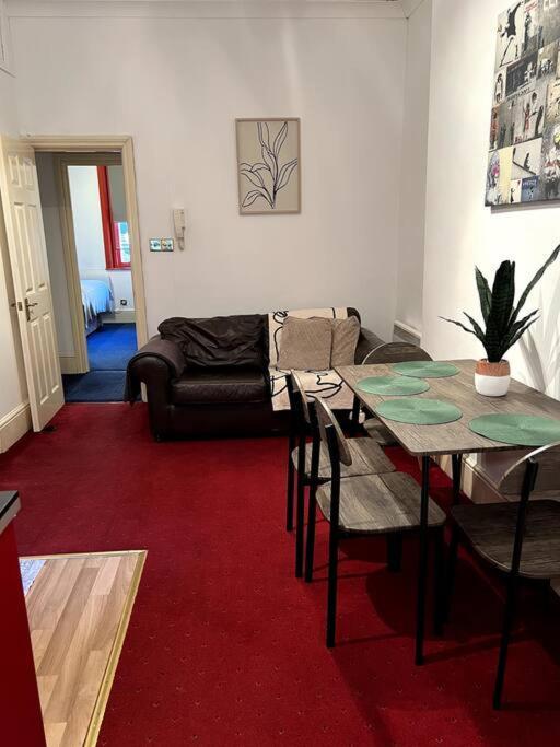 Flat In Central London Apartment ภายนอก รูปภาพ